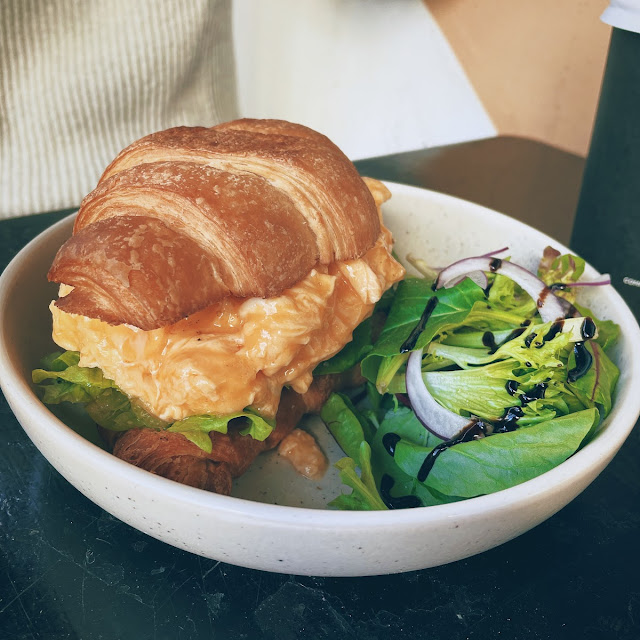 Loaded Crossiant