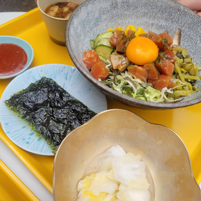 Salmon Bibimbap