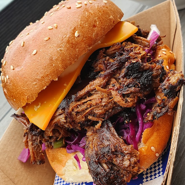 Pulled Beef Burger