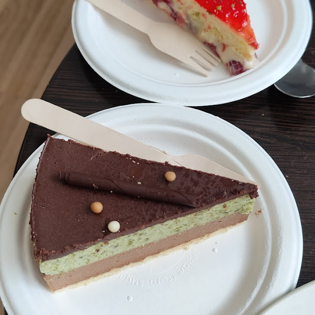 Raspberry Sponge Chocolate and Pistachio Bavarian