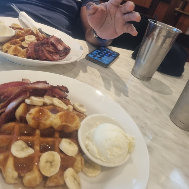 Waffles Bacon Ice Cream