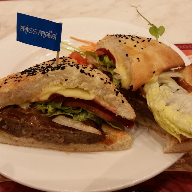 Angus Beef Burger