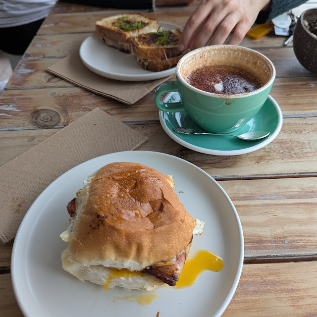 Bacon and Egg Roll